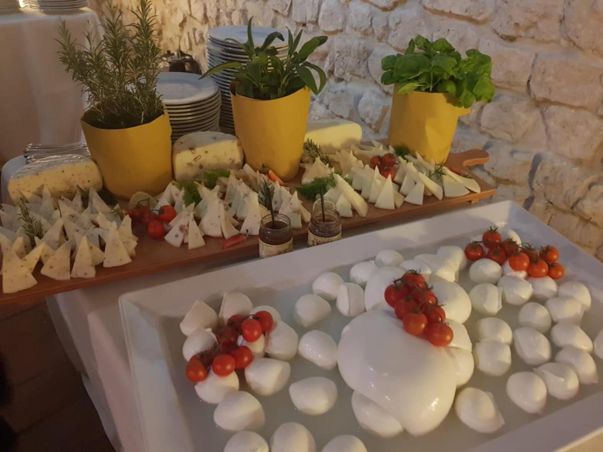 Abbazia Ss. Quirico E Giulitta Hotel Micigliano Eksteriør billede