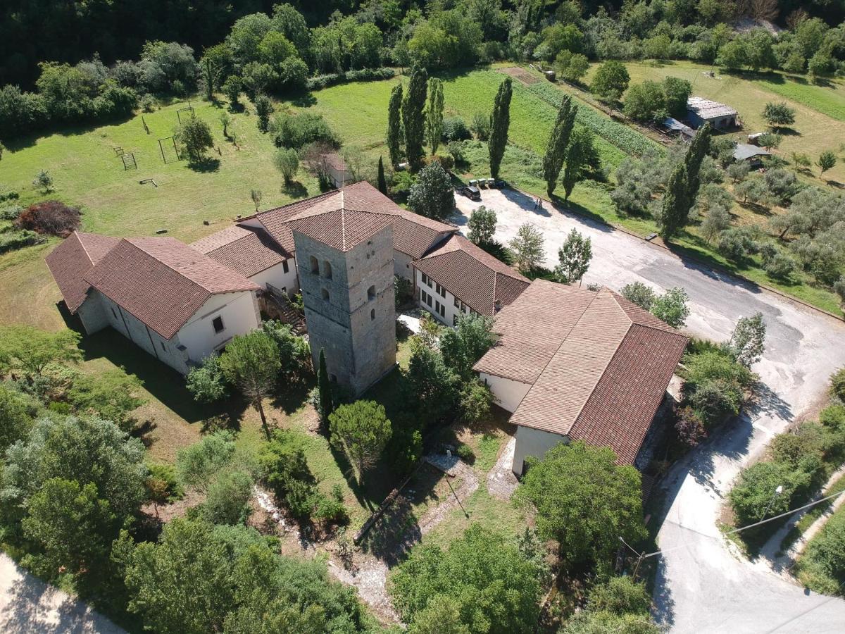 Abbazia Ss. Quirico E Giulitta Hotel Micigliano Eksteriør billede