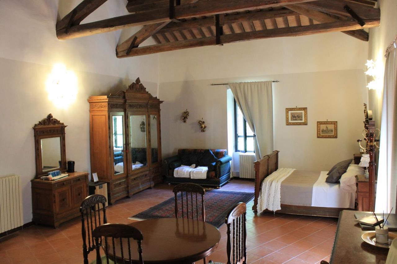 Abbazia Ss. Quirico E Giulitta Hotel Micigliano Eksteriør billede